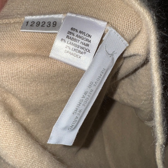 Ann Taylor Beaded Ultra Soft Angora Blend Sweater Cardigan Size XL - Picture 5 of 9